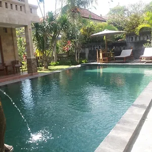 Dewi Ayu Ubud (Bali)